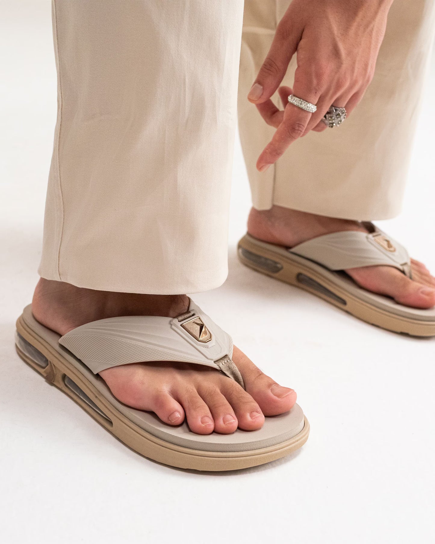 Chinelo de Dedo R Bold 2 Rider Bege